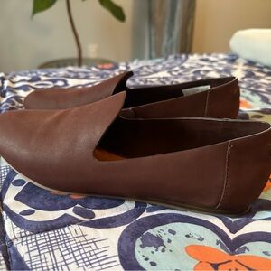 Toms Darcy Dark Brown Women's Flats